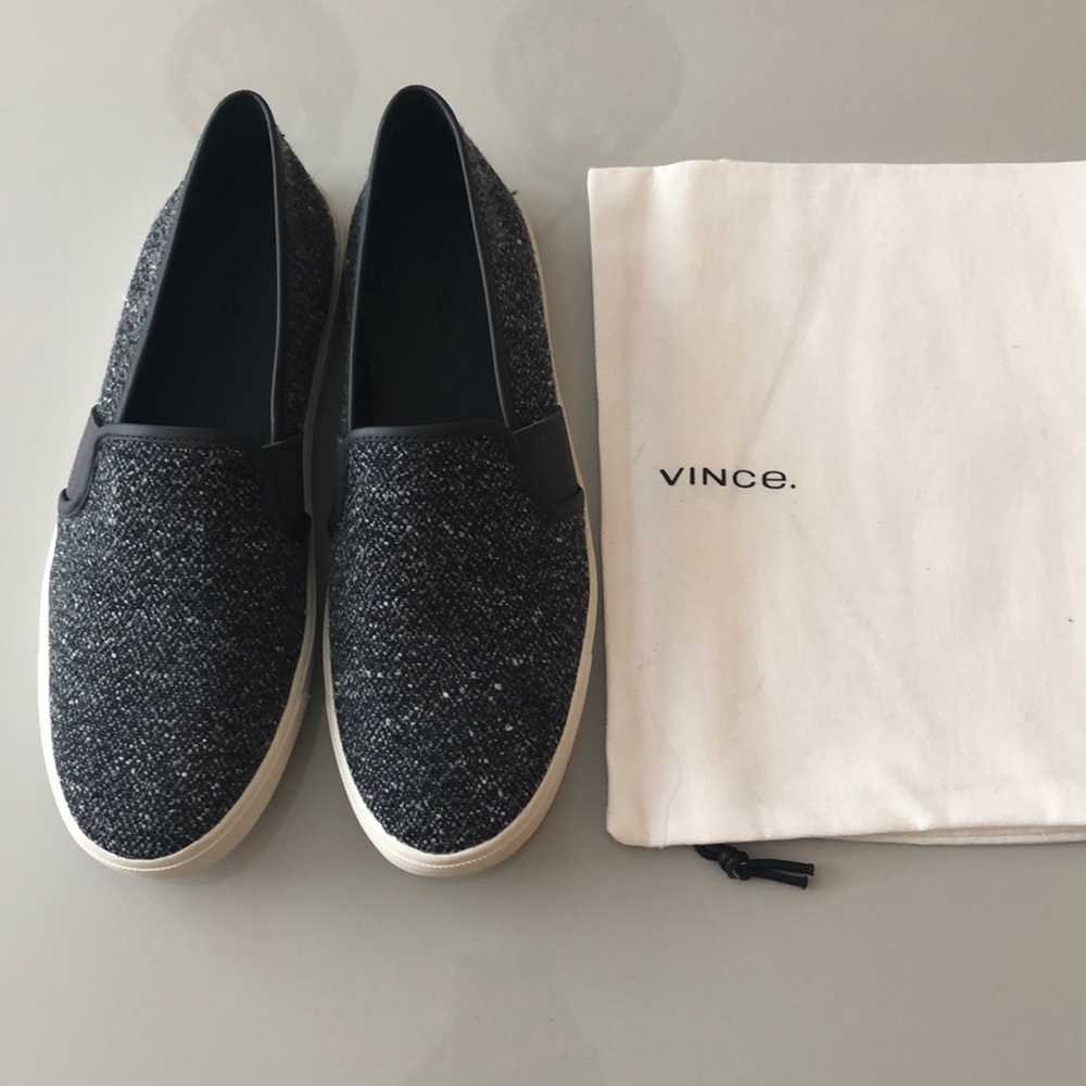 NEVER WORN Blair-5 Tweed Slip-On Sneaker